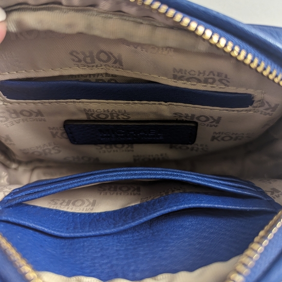 Michael Kors Mini Crossbody Purse - Picture 13 of 13